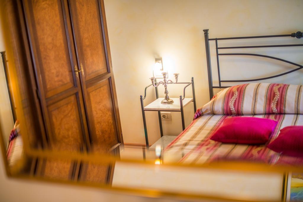 Aparthotel Katalyma 828 Kanfanar Bagian luar foto